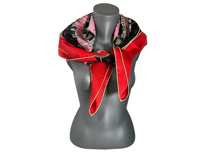Sciarpa Burberry in seta multicolore 90x90cm