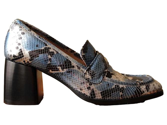 Autre Marque Colisée Paris heeled loafers Python print Leather  ref.2109602
