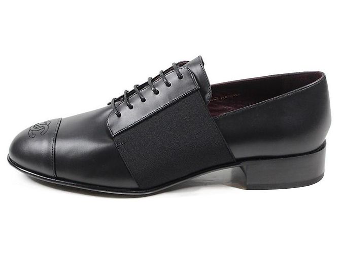 Chanel Stringate Nero Pelle