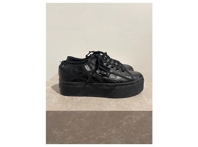 Alaïa Baskets ALAIA T.EU 38 en cuir Noir