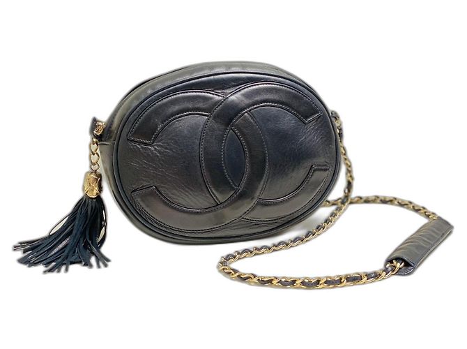 Chanel Tamburello borsa a tracolla in pelle nera Nero