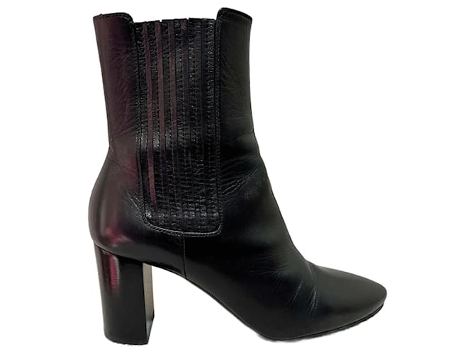 Saint Laurent Lou Chelsea ankle boots in black leather  ref.2112629