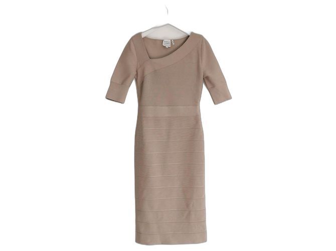 Herve Leger asymmetrisches Halskleid beige