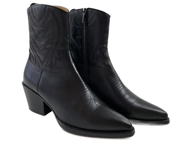 Dior Santiag L.A. J'Adior Boots Black