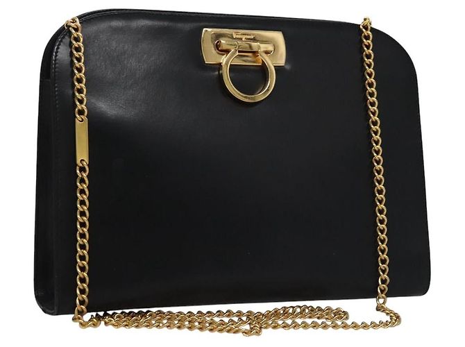 Borsa a spalla Gancini Chain in pelle nera e oro Auth BD929 di Salvatore Ferragamo Nero D'oro