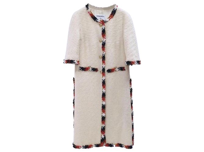 Chanel Collectible 2007 Fall Ecru Tweed Jacket 38 FR Cream