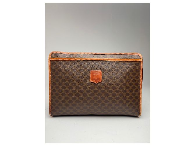 Triomphe Céline Vintage Celine Paris Leder Monogram Clutch braun