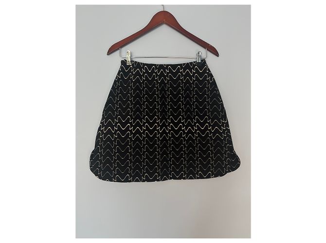 Black Skirt with Wavy Patterns – Alaïa Paris – Size 42