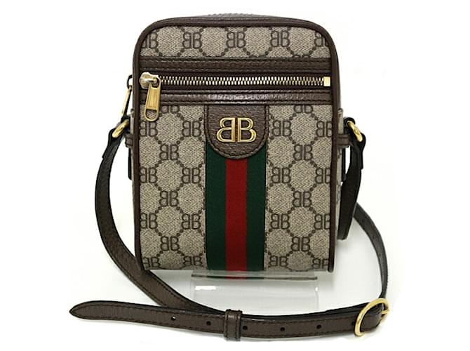 Balenciaga Beige Cloth  ref.2121506