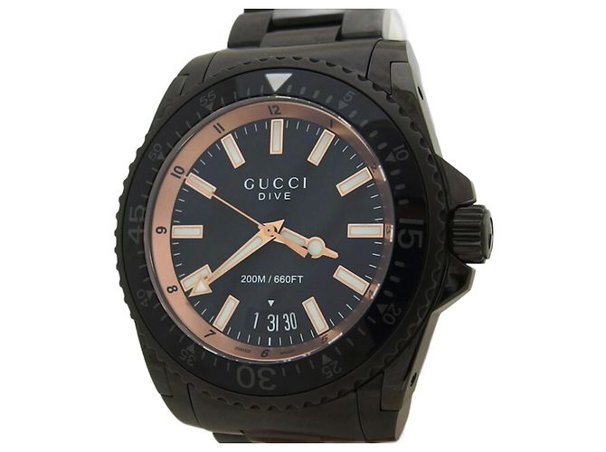 Orologio Gucci Dive Date da uomo nero