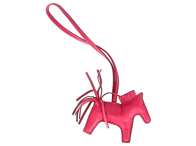 Charm Rodeo PM Hermès en cuir rose 