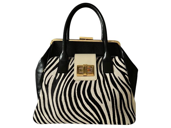 Braccialini leather large handbag Black
