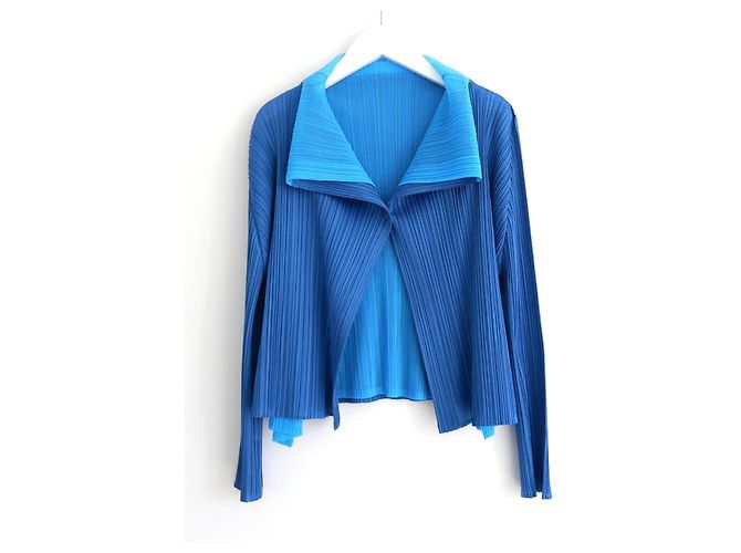 Issey Miyake Pleats Please blaue Schichtjacke