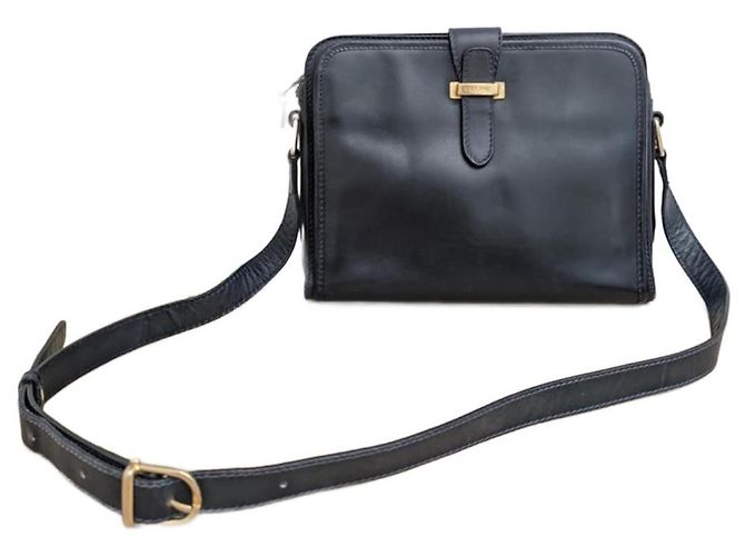 Bolsa Céline de couro azul marinho