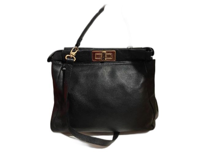 Peekaboo Fendi Handtasche aus schwarzem Leder