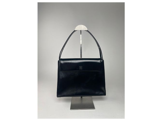 Vintage Givenchy 4G Handtasche aus Lackleder schwarz