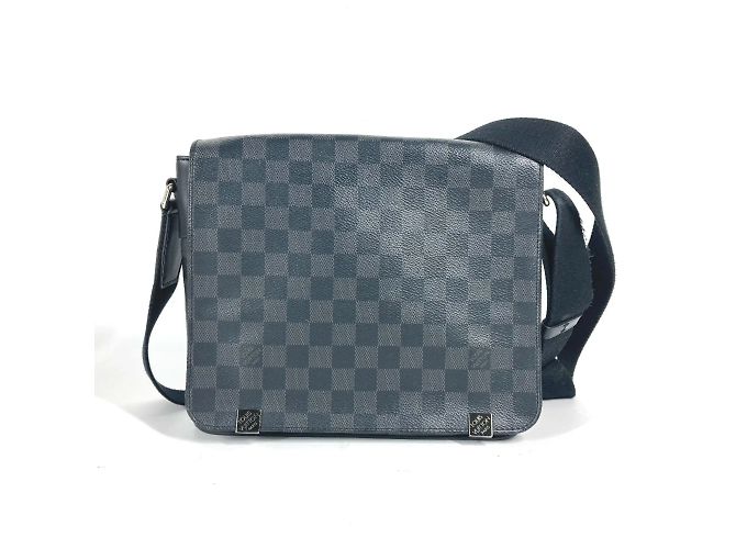 Borsa a tracolla Louis Vuitton Damier Graphite District PM NM Nero