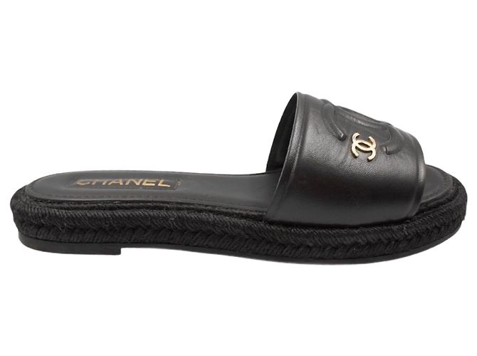 Sandali Chanel in pelle nera Nero