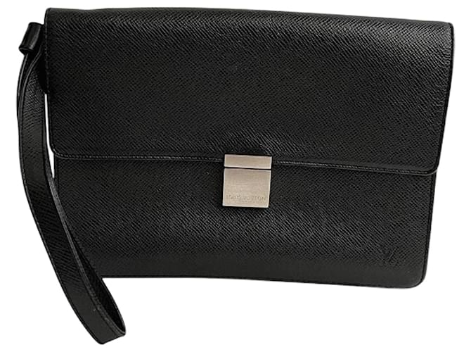 Louis Vuitton Taiga Selenga Clutch Bag Grey Leather  ref.2132762