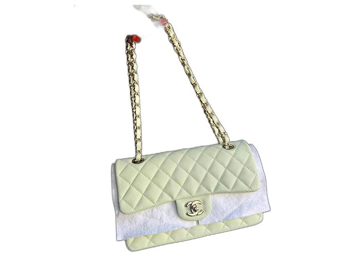 Timeless Chanel Classic 11.12 Leder Handtasche Aquamarin Hellgrün