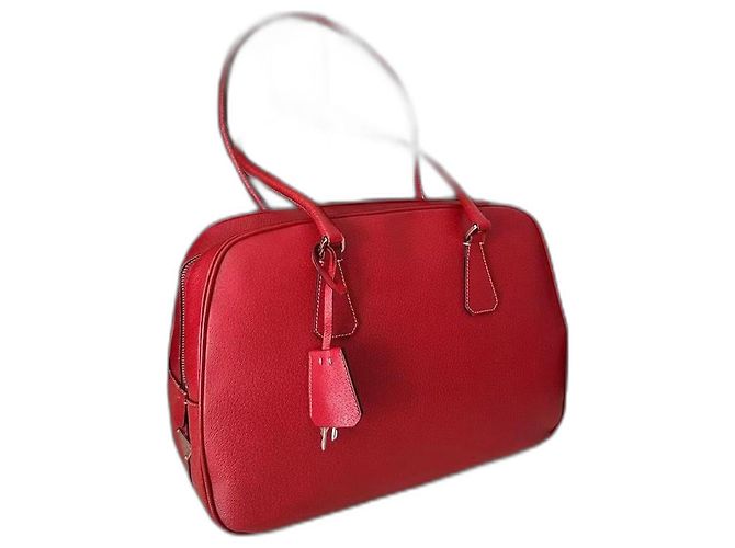 Tote Bolso de mano Prada Plume en cuero rojo oscuro Burdeos