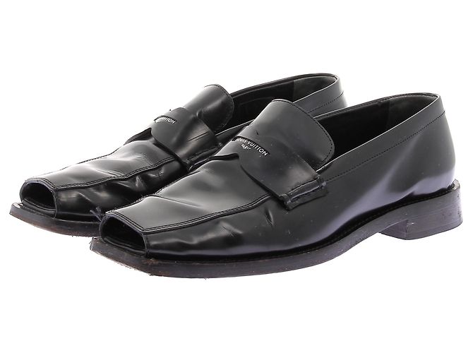 LOUIS VUITTON Sapatilhas T.EU 39 Couro Preto