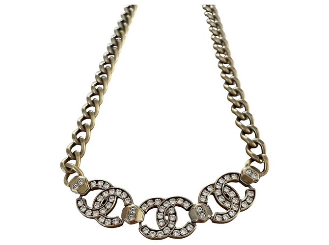 Collar Chanel Gran Cadena de Malla Dorada CC Dorado