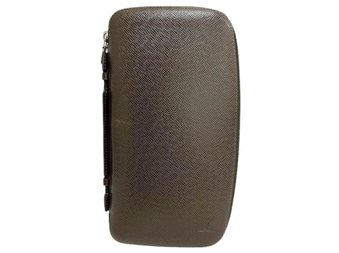 Louis Vuitton Taiga Organizer Long Wallet Brown Leather  ref.2139837