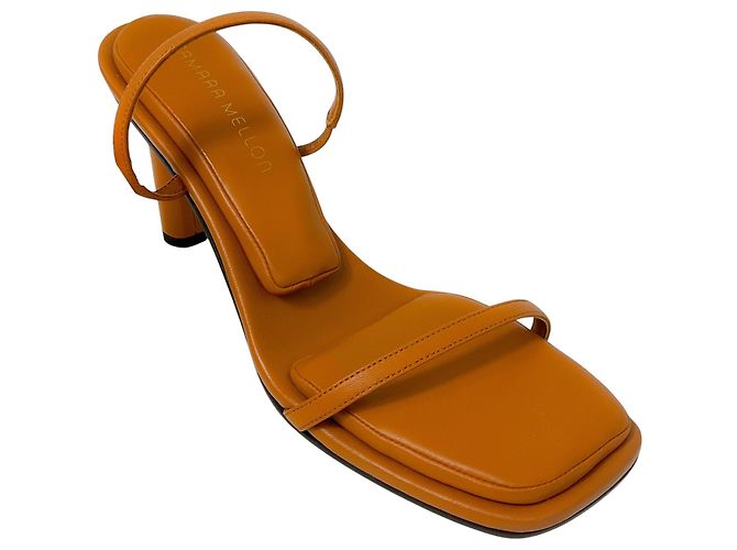 Tamara Mellon Tan Pillow Top Leder Sandalen Kamel