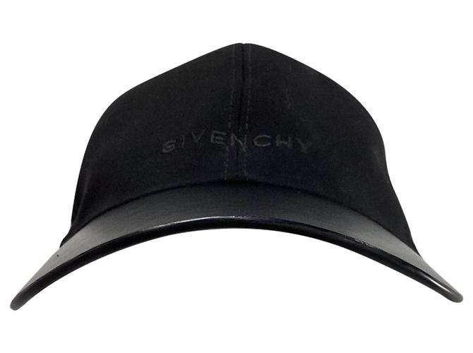 Boné Givenchy em algodão preto