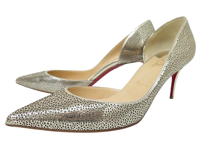 CHRISTIAN LOUBOUTIN IRIZA PERFORATED LEATHER SHOES GOLD 40 Golden  ref.2146148