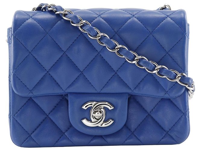 Chanel Blaue Lammleder Schultertasche mit Kette
