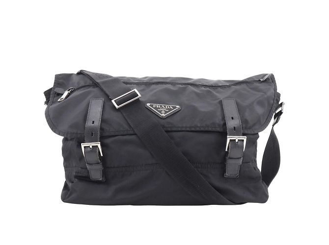 Bolsa de ombro em nylon Prada preta Preto