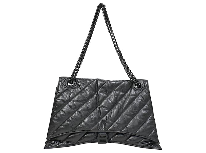 Everyday Balenciaga Large Crush Quilted Shoulder Bag in Black Leather  ref.2148433