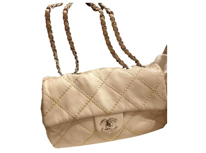 Timeless Chanel Handtasche aus Lammleder Creme Roh
