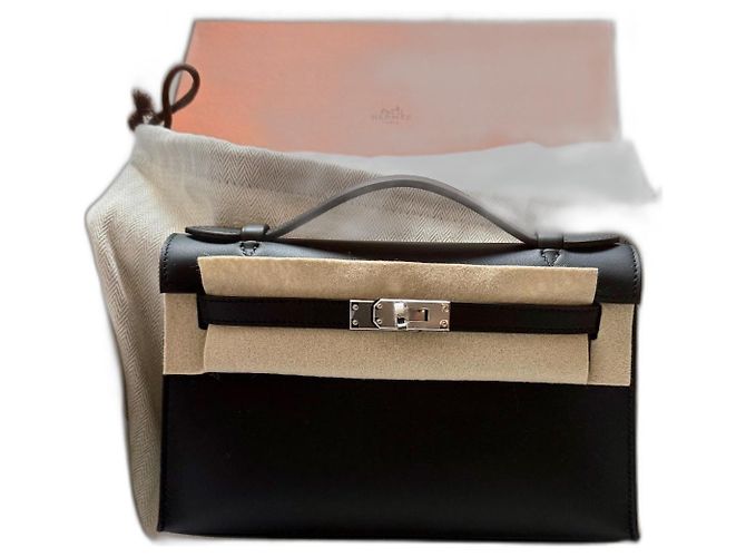 Hermès Borsa pochette Kelly Nero