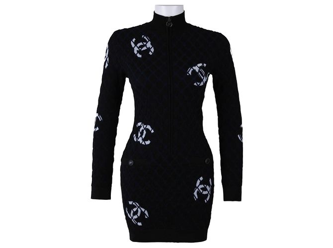 Chanel Coco neige Kleid aus Kaschmir schwarz