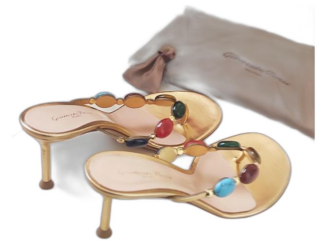Gianvito Rossi Shanti Thong Doré