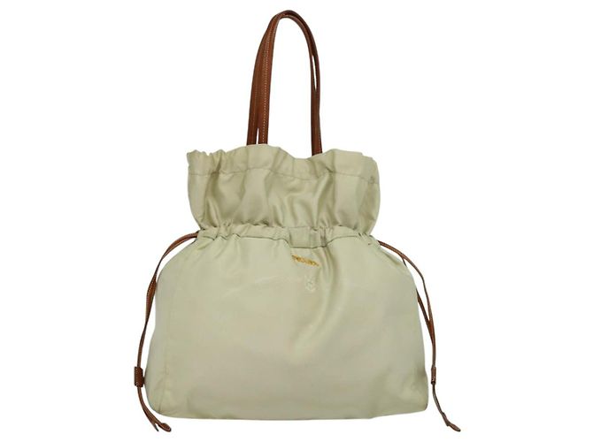 Bolsa de Ombro PRADA Nylon Bege Dourado Auth MX164