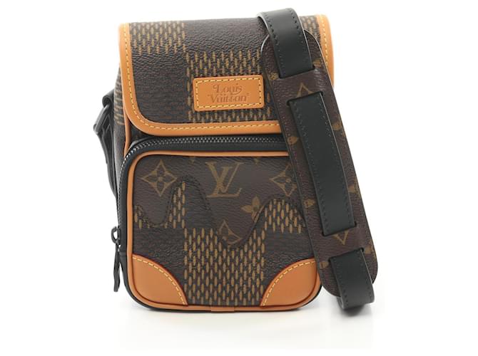Louis Vuitton x NIGO Amazon Shoulder Bag Brown Black Patent leather Cloth  ref.2155716