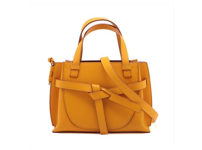 Loewe Bolsa Tote de duas maneiras em couro de bezerro texturizado Gate Mini - Amarelo
