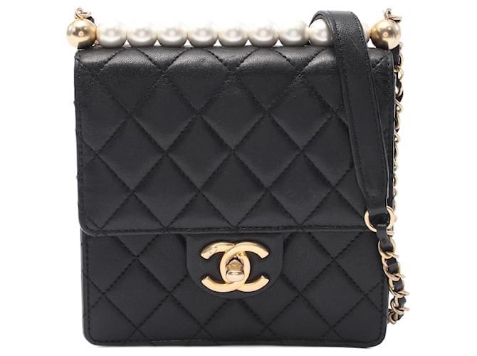 Chanel Lambskin Matelasse Pearl Shoulder Bag AS0584 Black Leather  ref.2157340