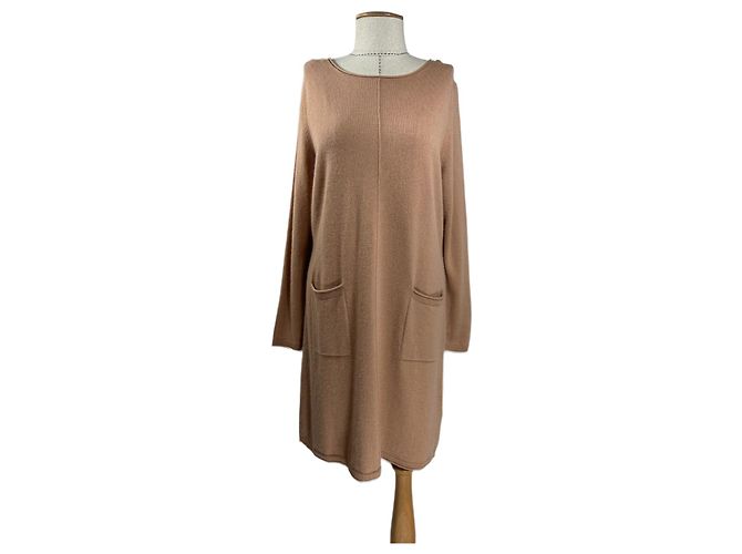 Autre Marque Christian Berg Kaschmirkleid Beige