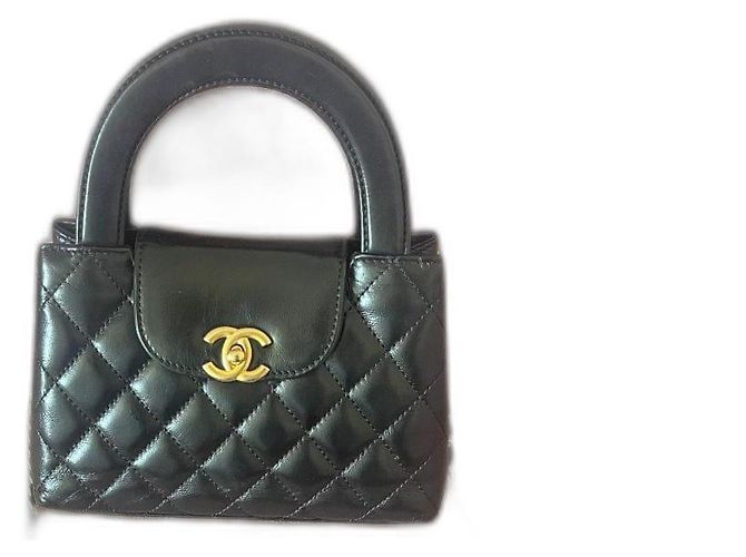Timeless Chanel Bolsa Nano Shopping Preta de Couro Preto