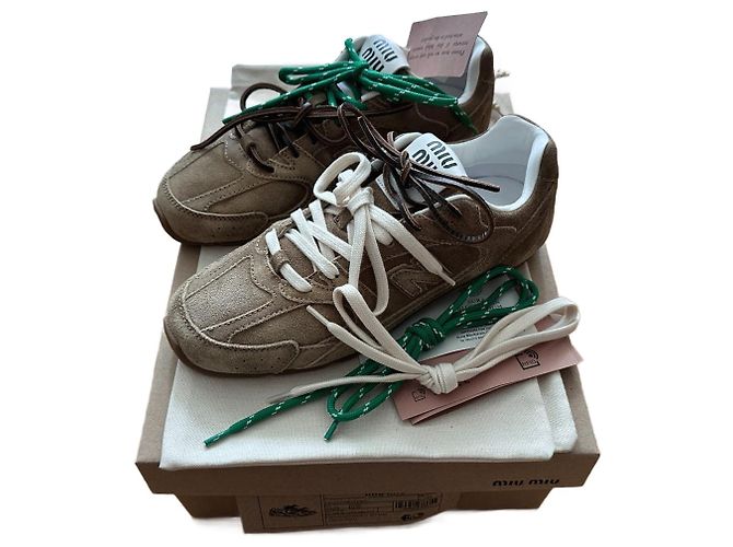 Miu Miu New Balance 530 SL Ecru Bege