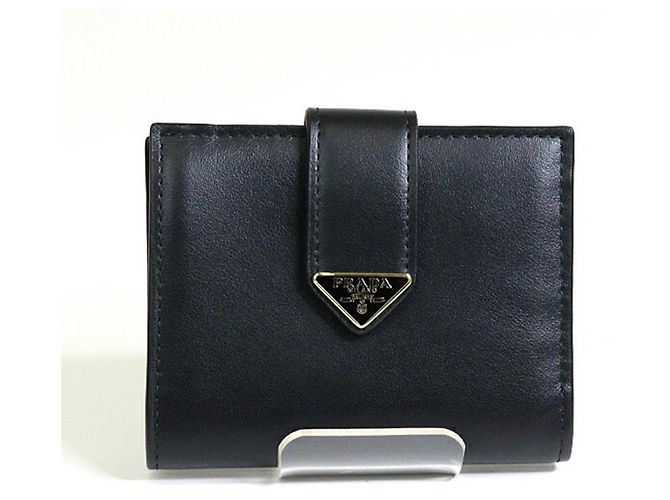 Prada City Calf Tab Geldbörse im Bi-Fold-Format Schwarz