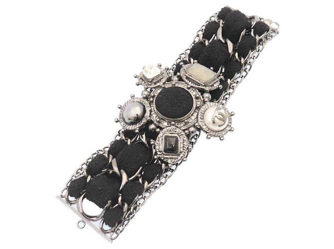 Chanel Pulsera de metal negro CC Auth am1441sSA