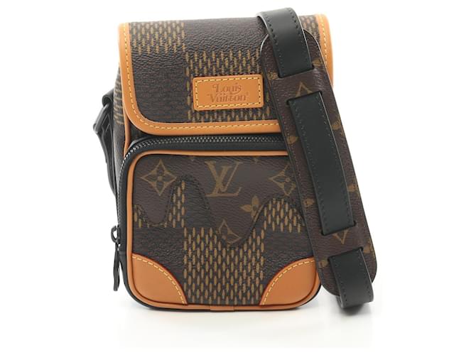 Louis Vuitton NIGO Amazon Messenger Bag Brown Cloth  ref.2165561