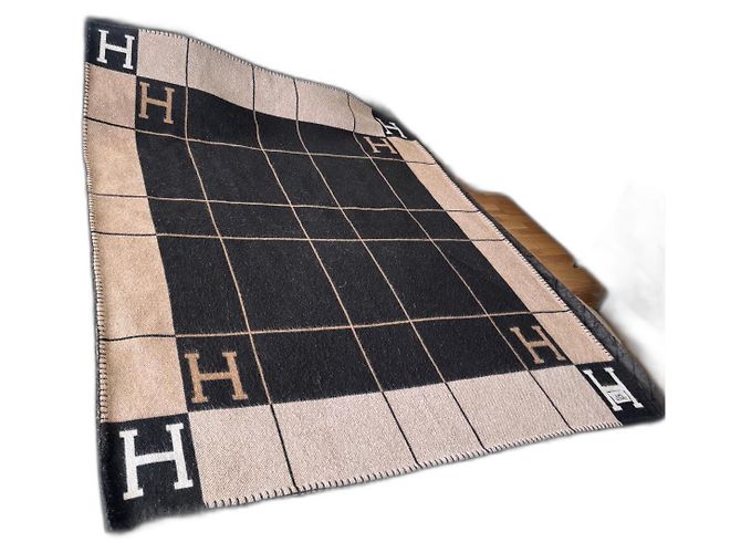 Hermès Plaid Black Wool