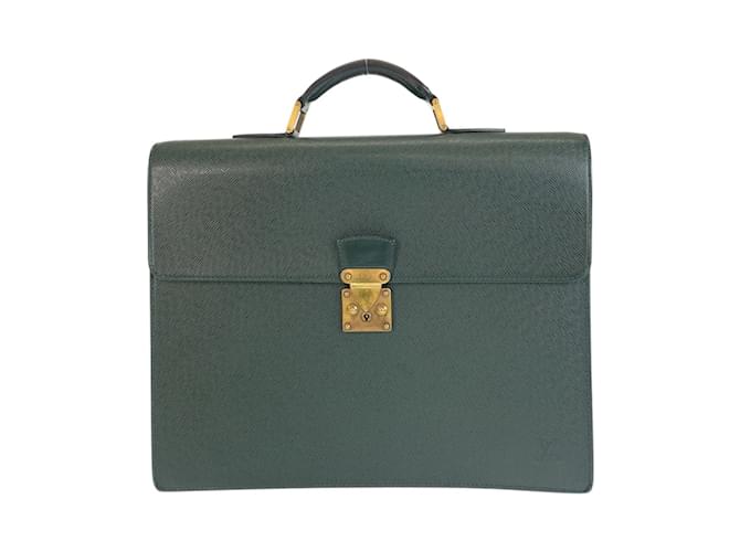 Louis Vuitton Taiga Moscova Briefcase Dark green Leather  ref.2169055